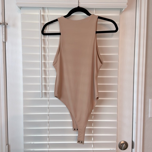 Zara Nude Bodysuit - Picture 2 of 2